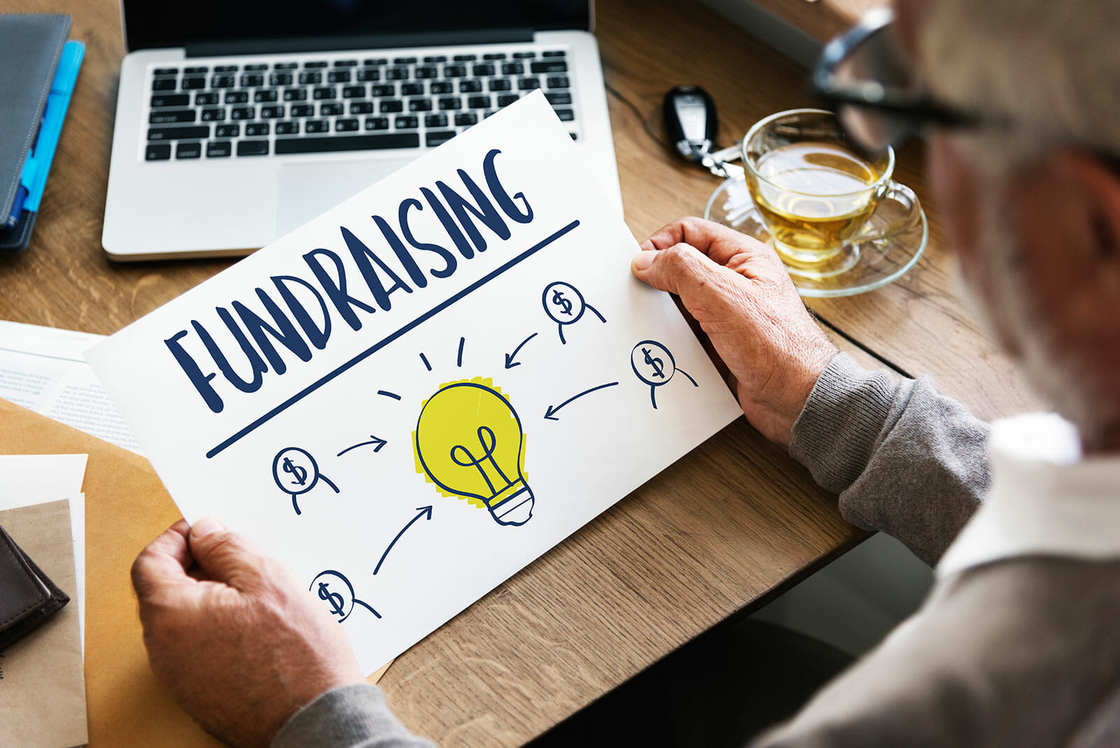 A Dozen Fundraising Tips